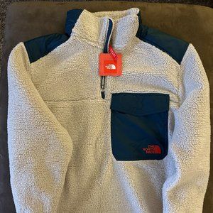 North Face 1/4 ZIP